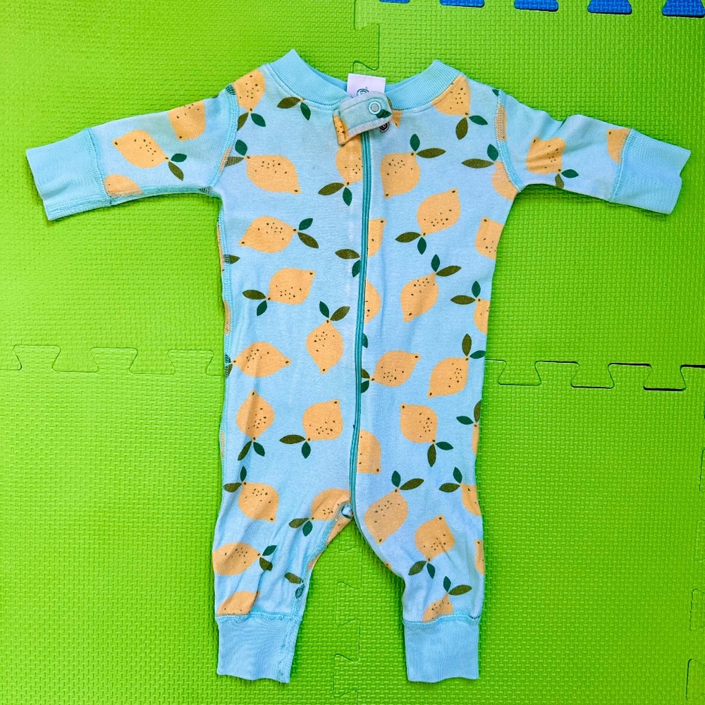 Hanna Andersson Zipper Bodysuit/Pajama 0-6 M 100% Organic Cotton Lemon Design
